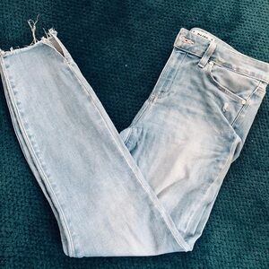 PAIGE Verdugo Crop Jeans with side slit and raw hem